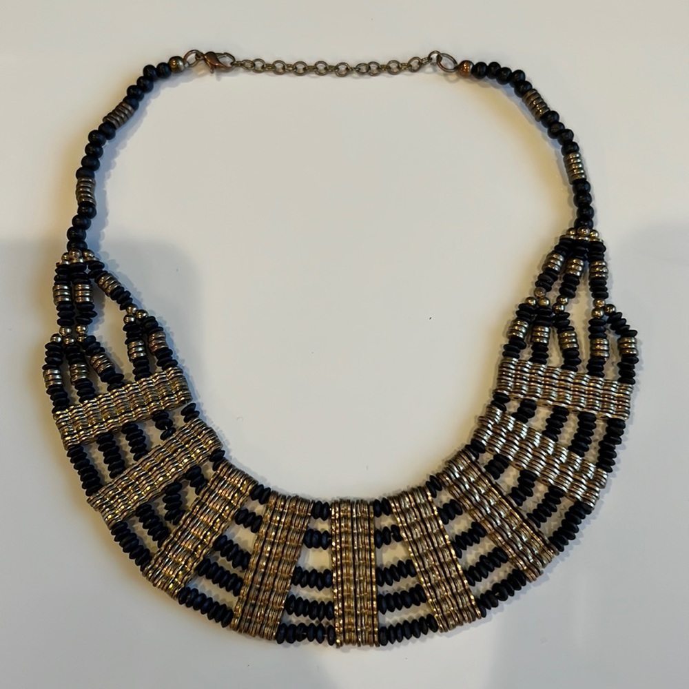 Statement necklace gold tone black beads 💥 Free with purchase value $20 or more